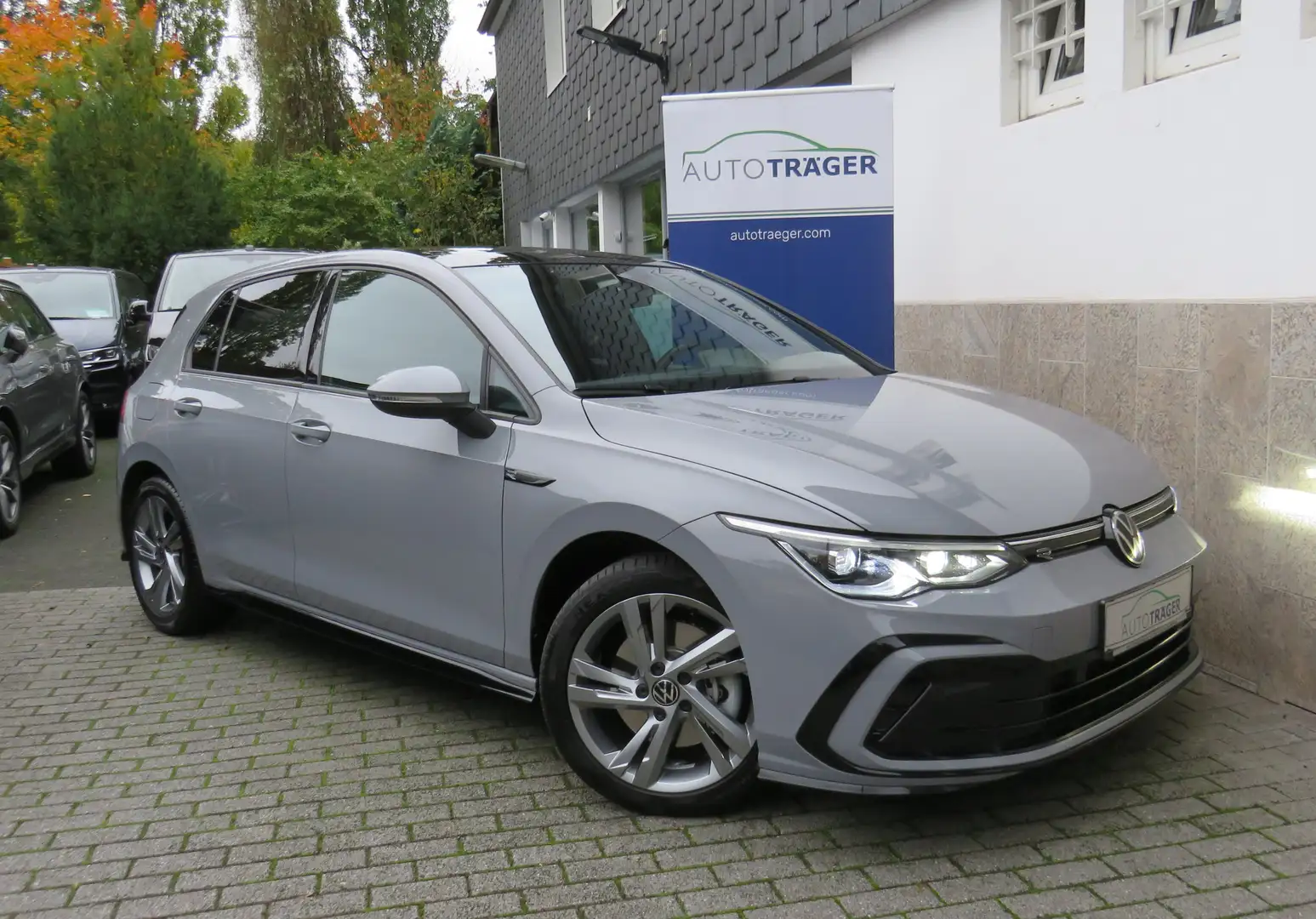 Volkswagen Golf Golf VIII Lim. R-Line // Pano, Shz, R-kam, ACC Gris - 1