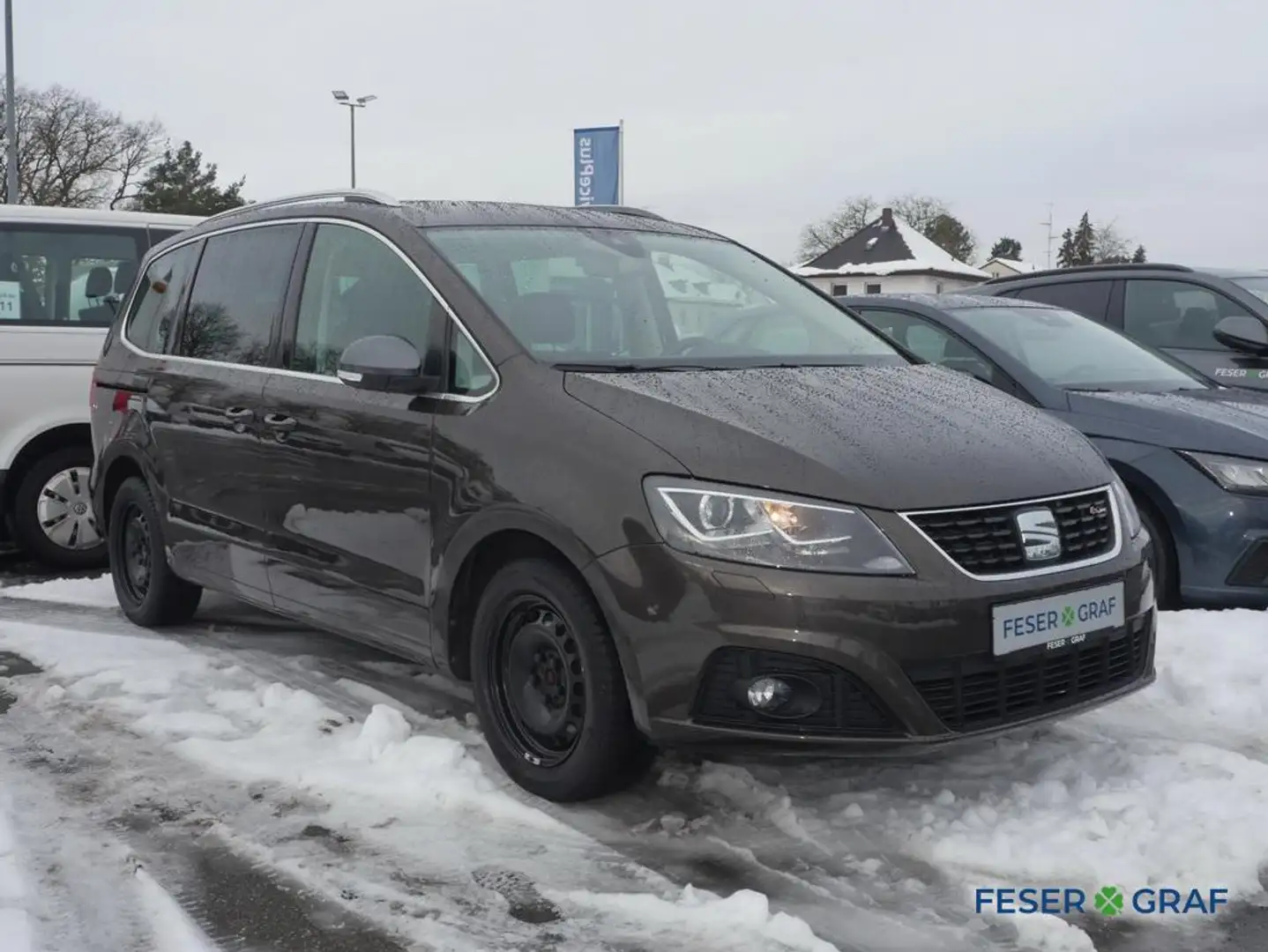 SEAT Alhambra XCELLENCE 1.4TSI DSG PANO*NAVI*RFK*ACC* Braun - 2