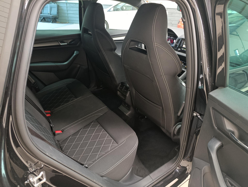 Skoda Karoq 1.5 TSI ACT Sportline Business — photo 15