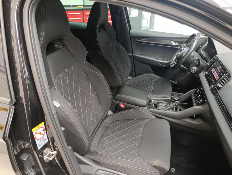 Skoda Karoq 1.5 TSI ACT Sportline Business — photo 18