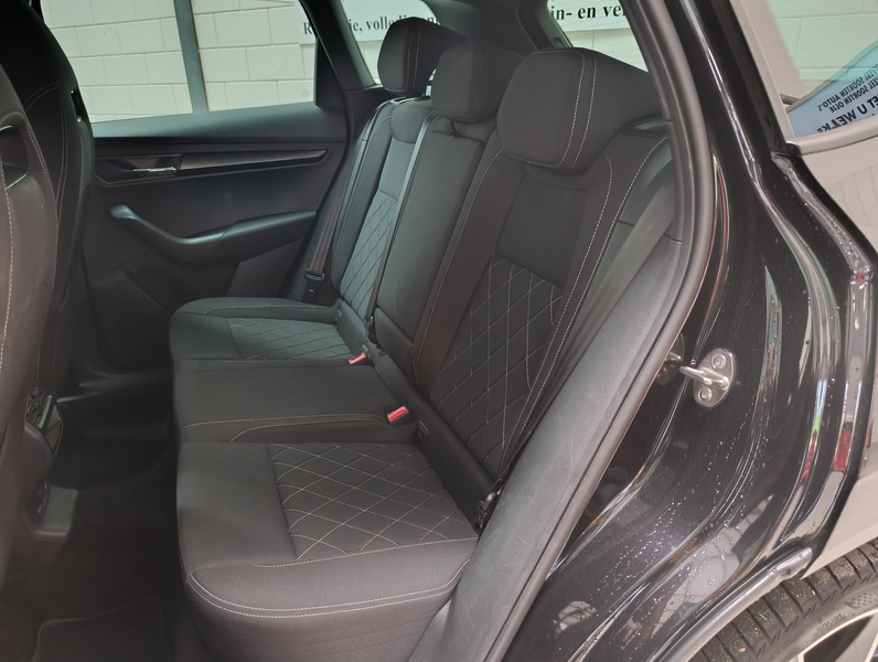 Skoda Karoq 1.5 TSI ACT Sportline Business — photo 8