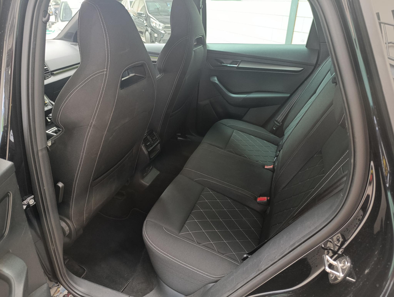 Skoda Karoq 1.5 TSI ACT Sportline Business — photo 7