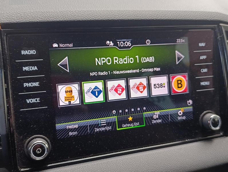 Skoda Karoq 1.5 TSI ACT Sportline Business — photo 35