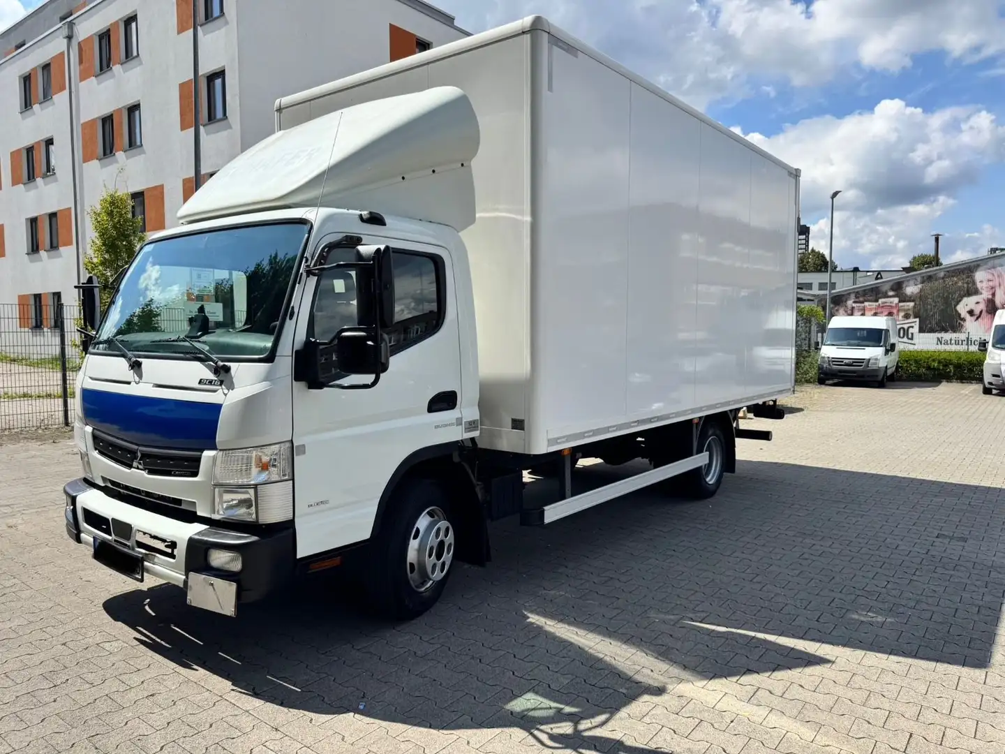 Mitsubishi Canter Fuso Koffer * Klima * LBW * 1. Hand * Blanc - 1
