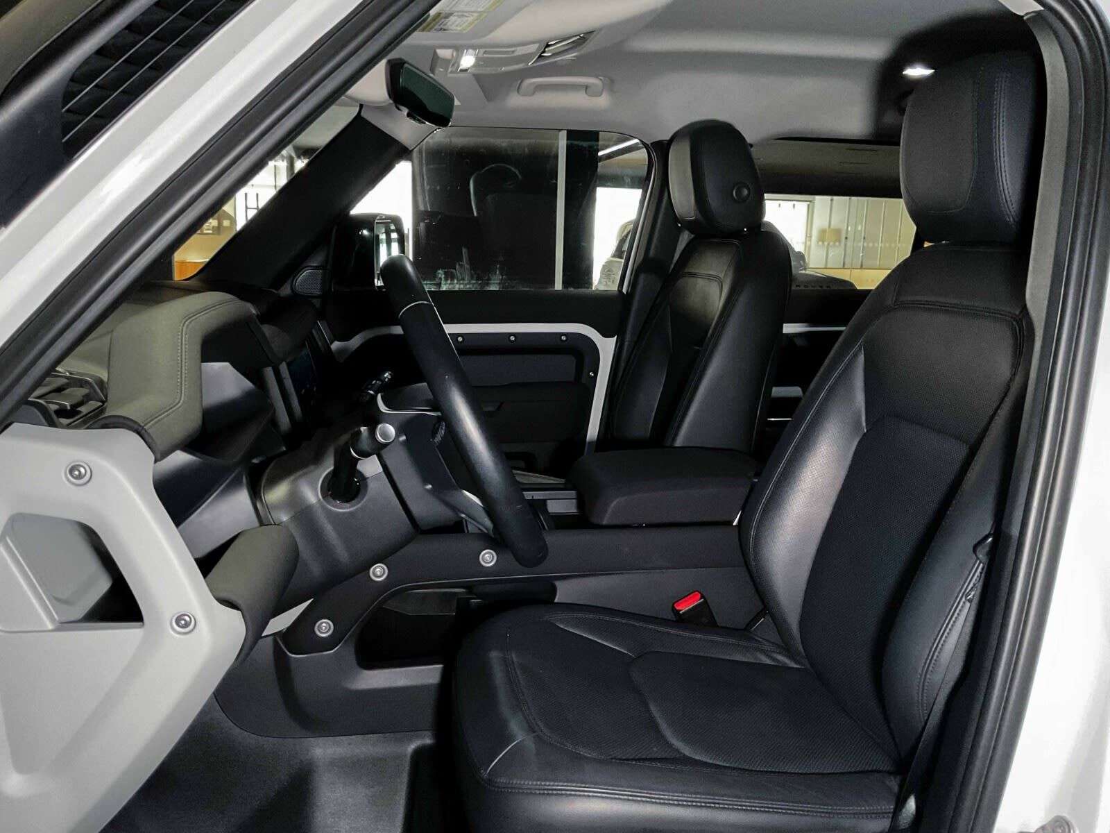 2023 Land Rover Defender S | Navigation | Bluetooth | Heated Seats | Heated thumb 11
