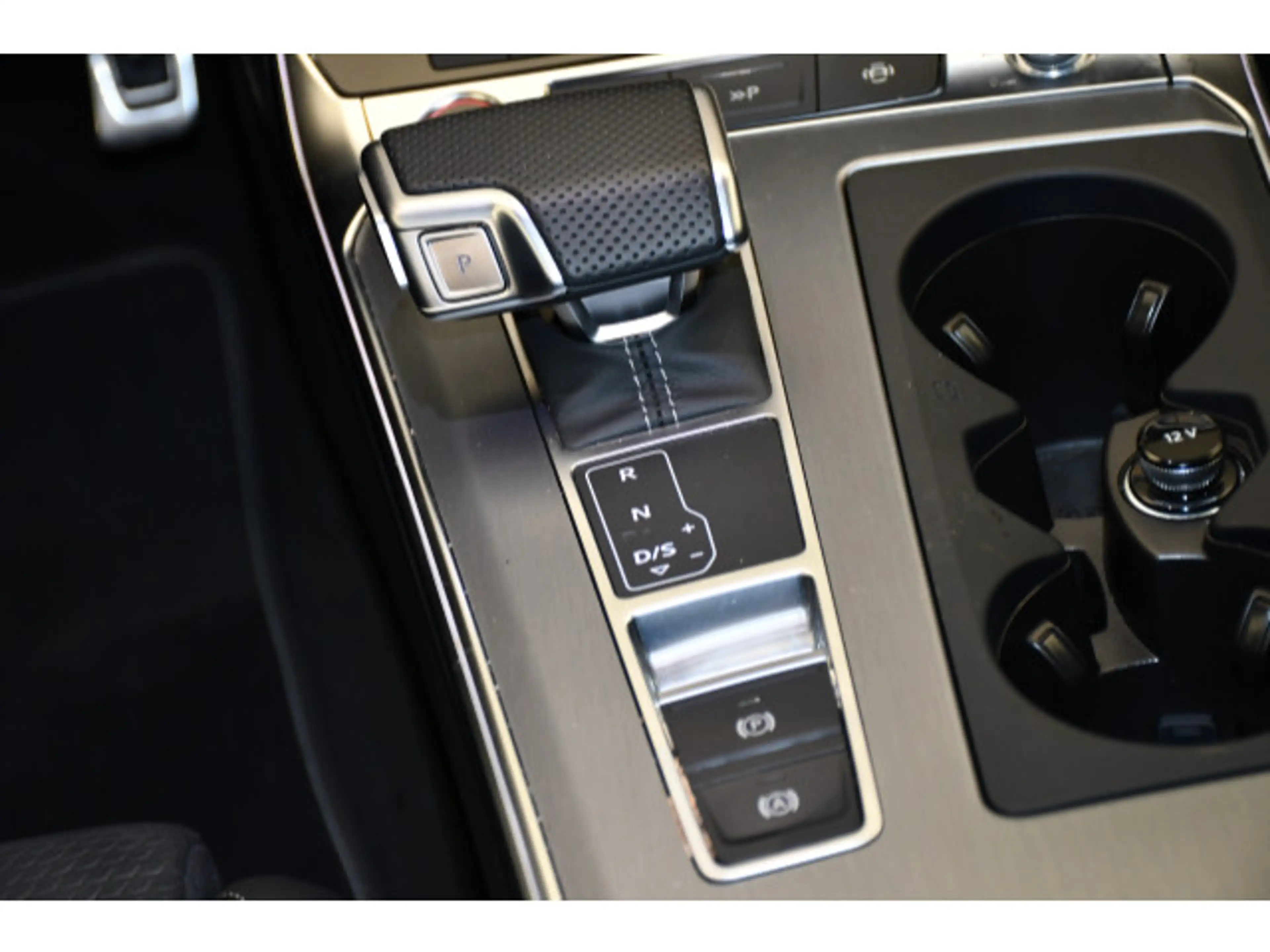 Audi S6 3.0 TDI quattro tiptronic basis B&O/Mat — photo 6