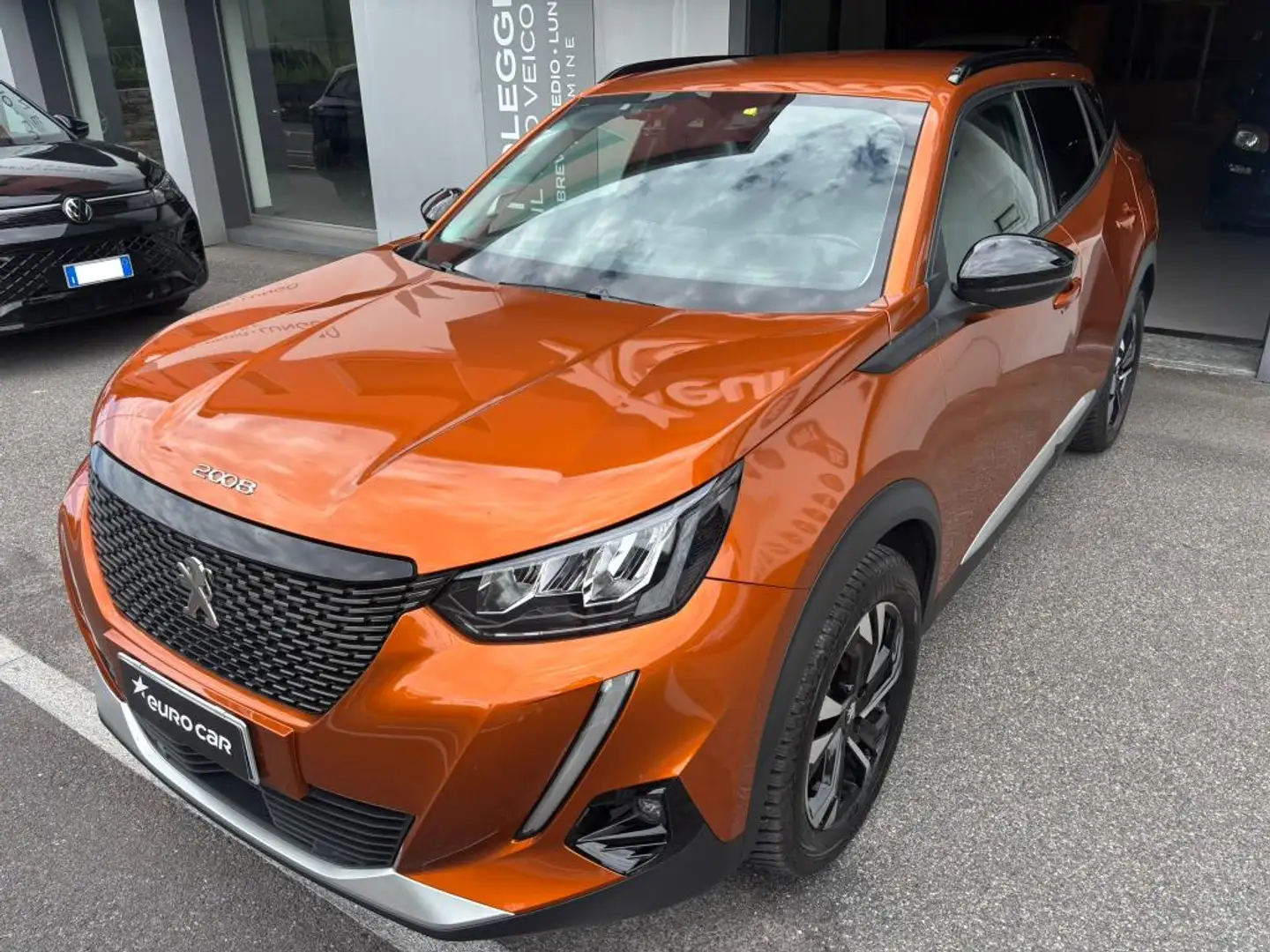 Peugeot 2008 1.2 puretech Allure Pack s&s 130cv eat8 Oro - 2