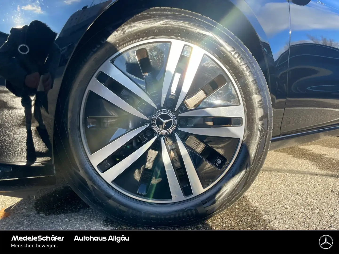 Mercedes-Benz CLA 220 CLA 220 d 4MATIC SB Progressive LED Kamera Busin Schwarz - 2