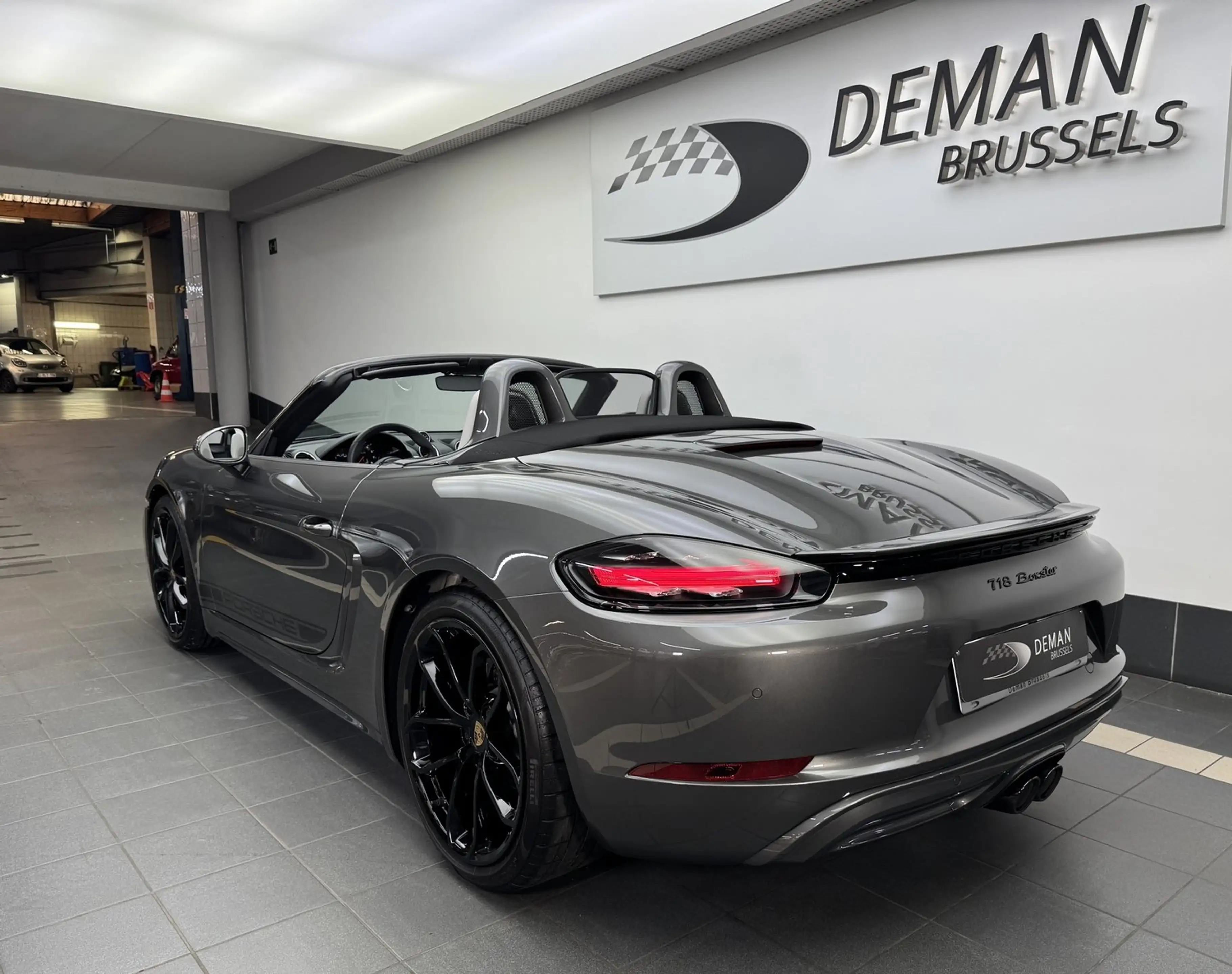 Porsche 718 Boxster Style Edition * PDK* BOSE* Chrono * ACC — photo 3