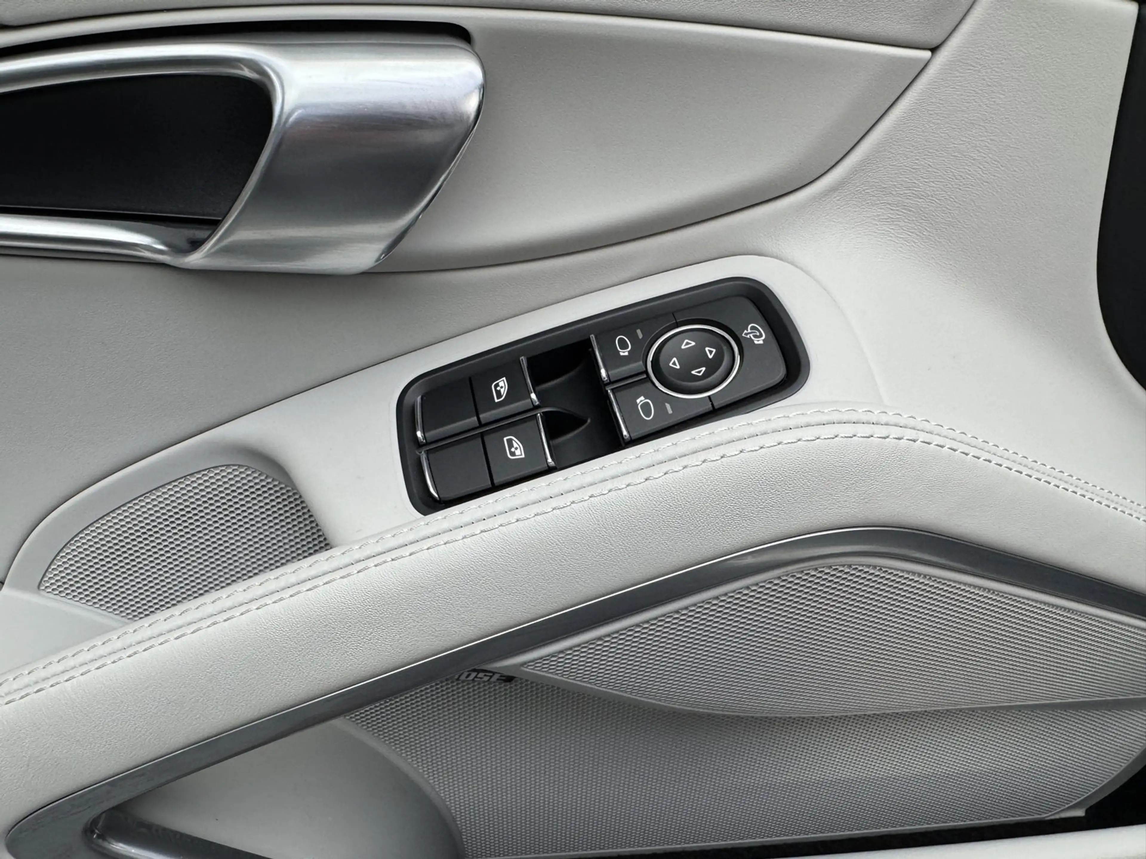 Porsche 718 Boxster Style Edition * PDK* BOSE* Chrono * ACC — photo 15