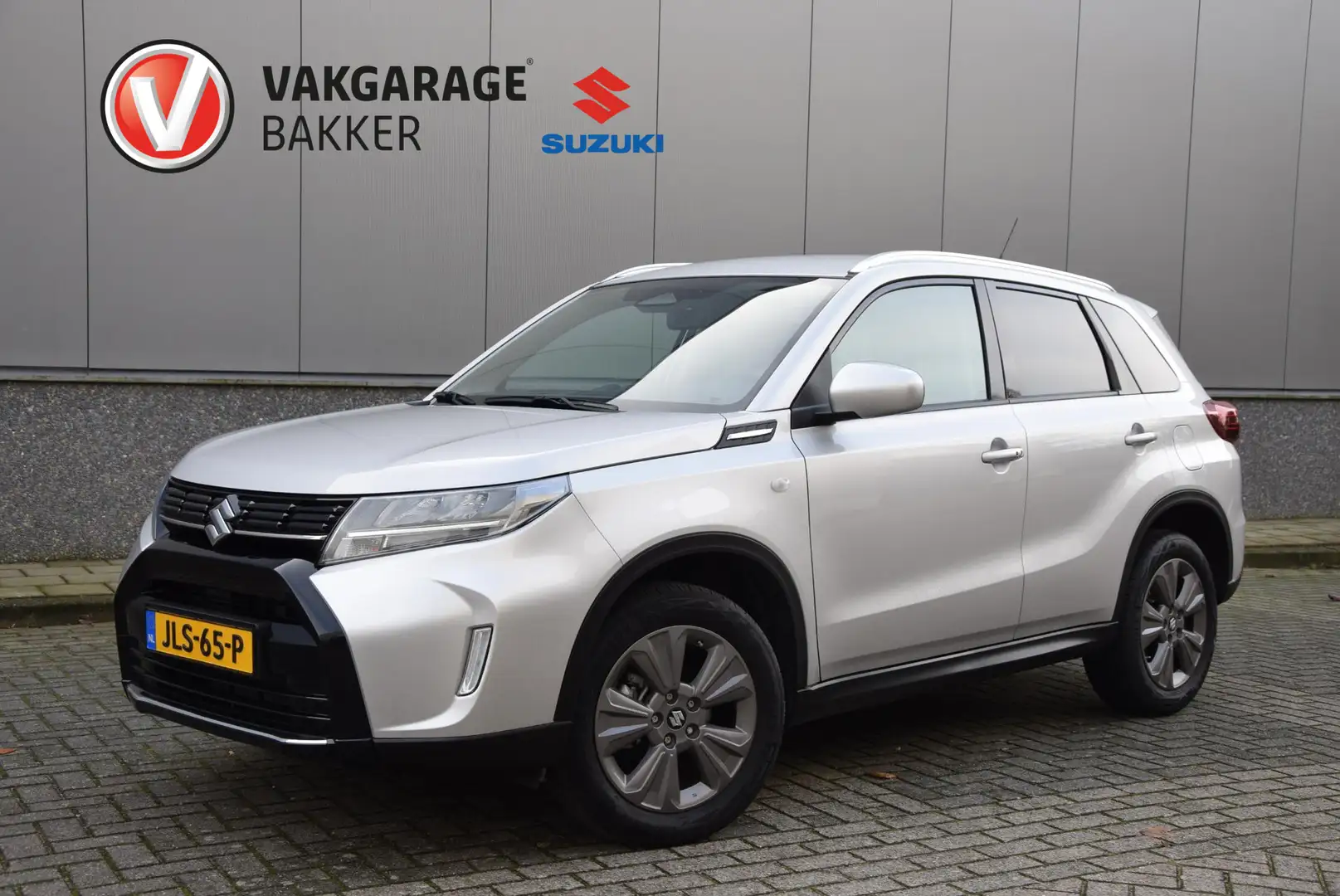 Suzuki Vitara 1.5 Hybrid Select | Automaat | Fabrieksgarantie | Grau - 1