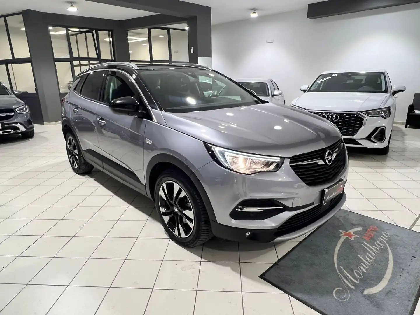 Opel Grandland X X 1.5 diesel Ecotec Start&Stop aut. Ultimate Gris - 2