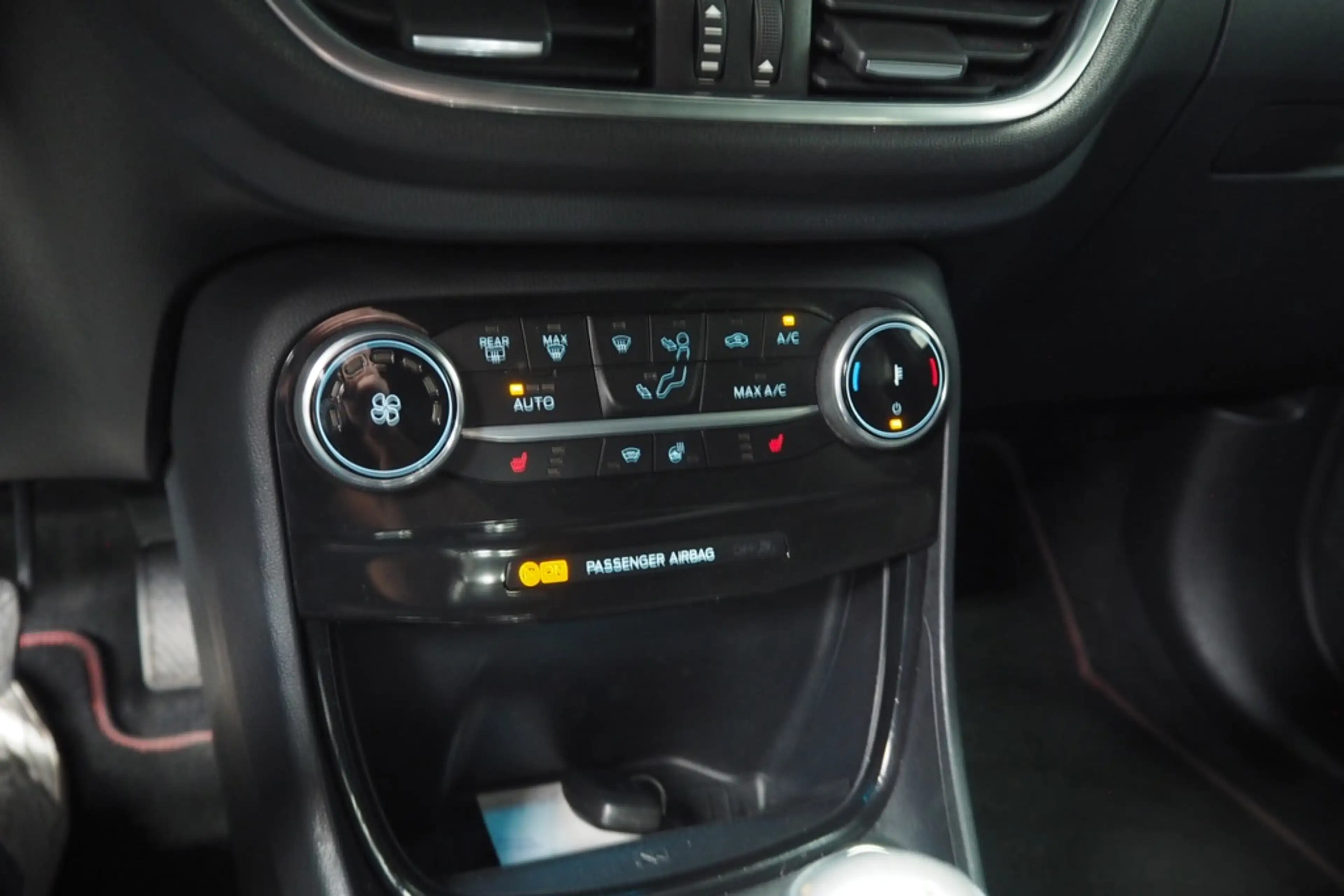 Ford Puma 1.0 EcoBoost Hybrid ST-Line X — photo 6