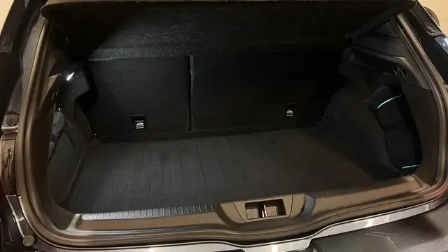 Renault Megane view 14