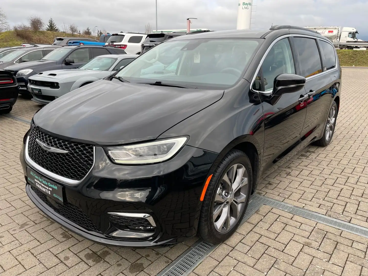 Chrysler Pacifica 3.6L V6 *AbstTemp*Spur*WenigKM Schwarz - 1