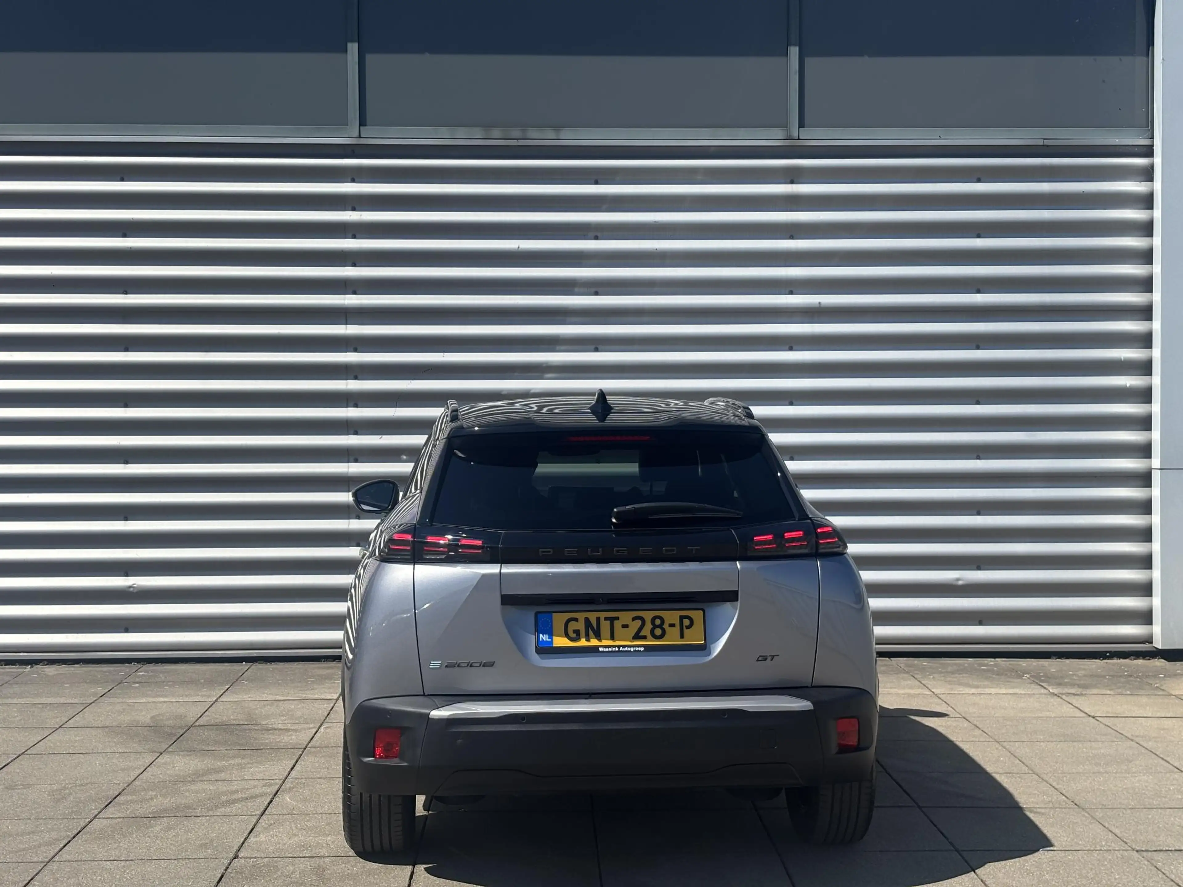 Peugeot e-2008 EV GT 54 kWh | Adaptive Cruise Control | Camera | — photo 7