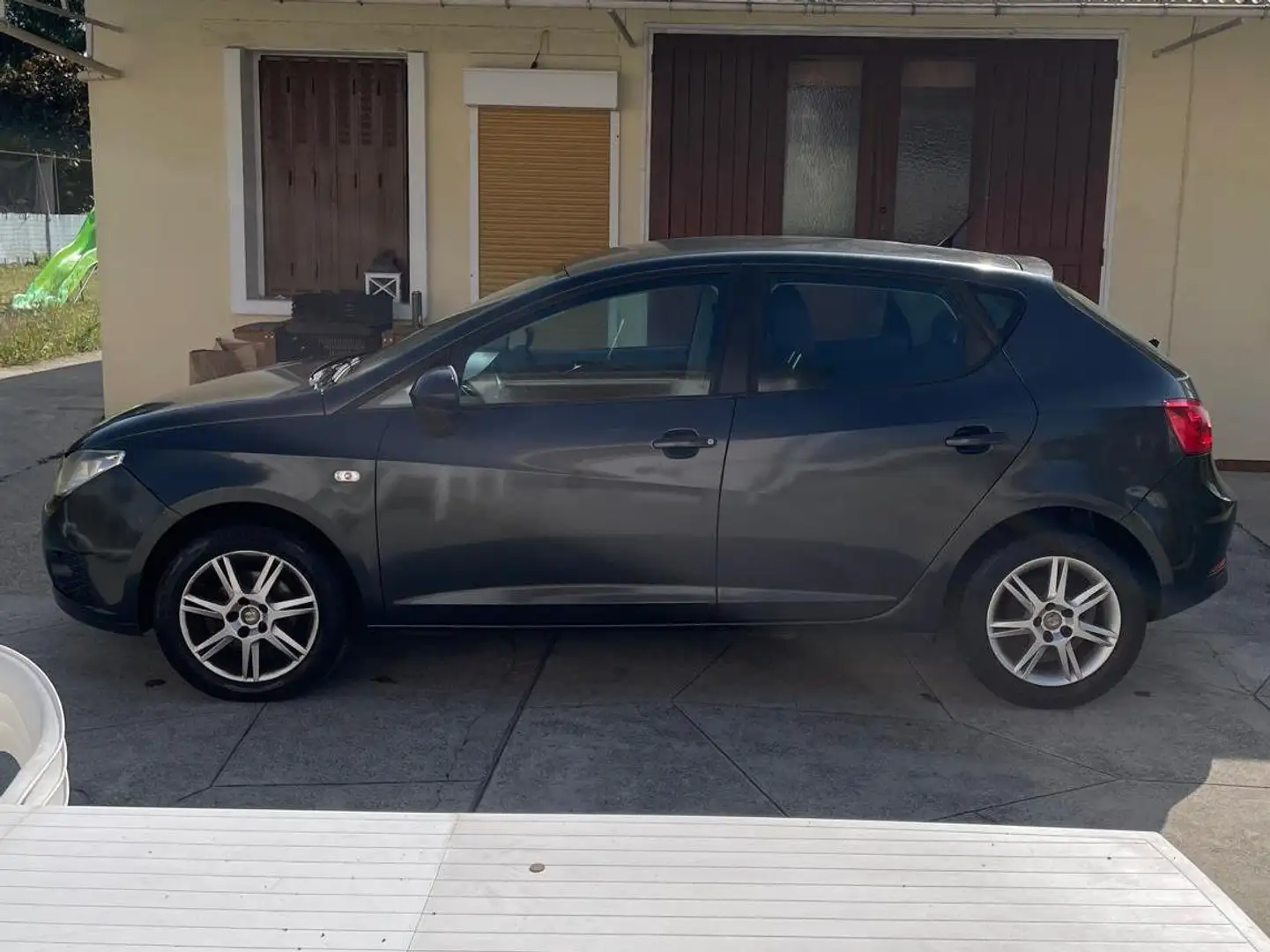SEAT Ibiza Ibiza 1.4 TDI 80 FAP Réference - 2