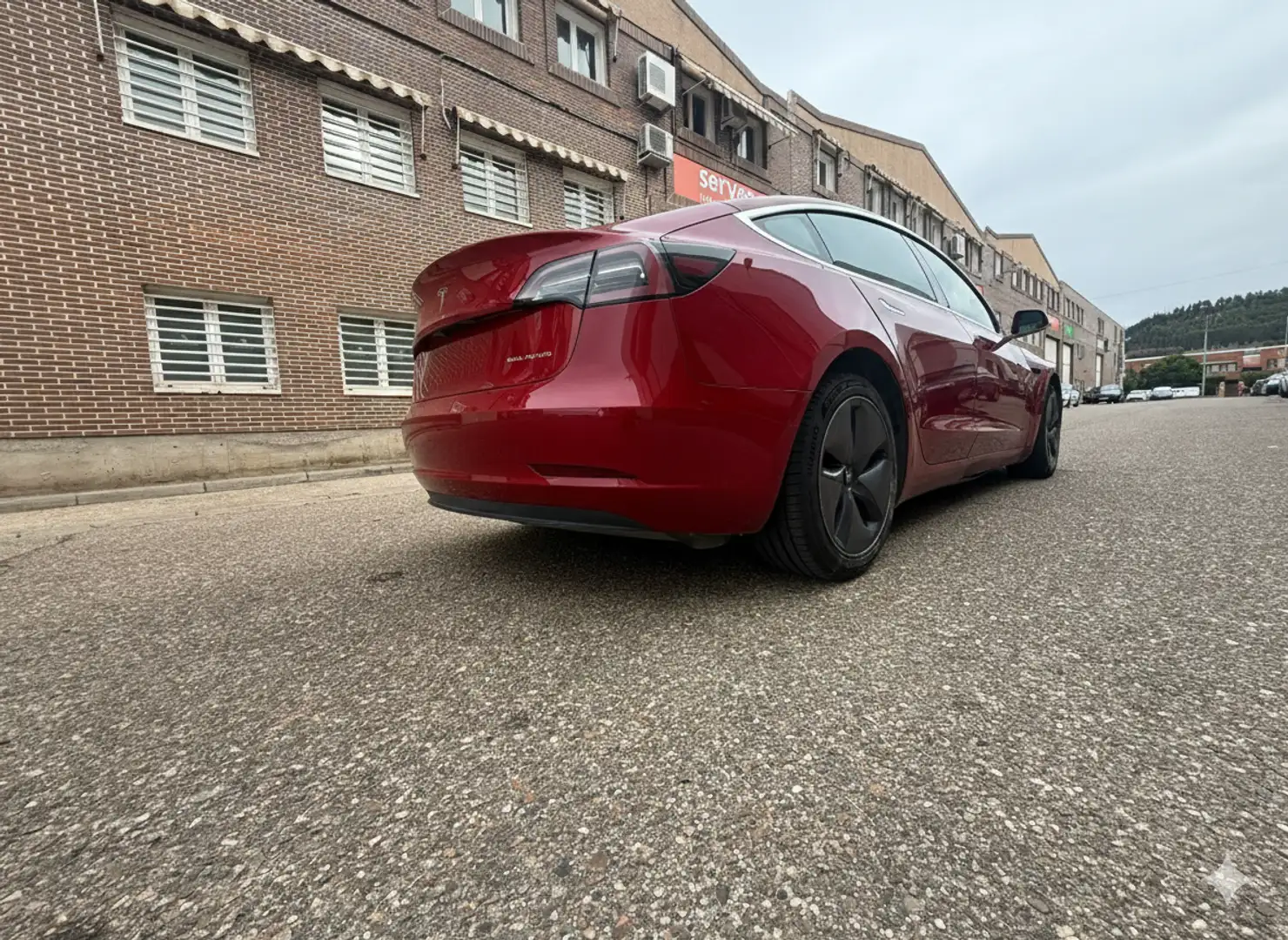 Tesla Model 3 Model 3 Long-Range Dual Motor Performance AWD Performance Rojo - 2