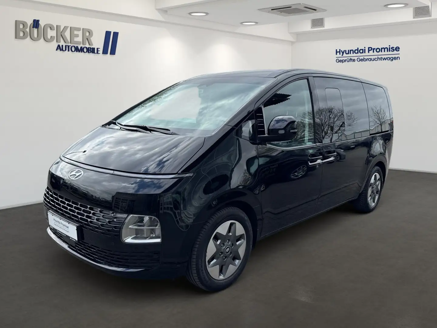 Hyundai STARIA 9-Sitzer MY23 2.2 CRDi 2WD Prime Bluetooth Negru - 1