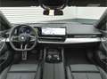 BMW 520 5-serie 520i M-Sport - Pano - Trekhaak - Driving A Zwart - thumbnail 14