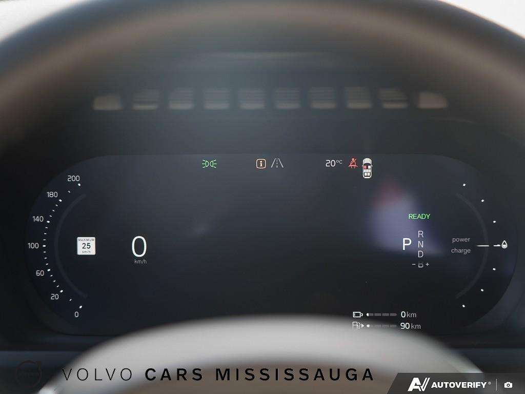 2026 Volvo XC90 T8 AWD Plus Dark Theme 7-Seater thumb 42