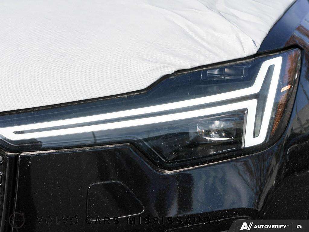 2026 Volvo XC90 T8 AWD Plus Dark Theme 7-Seater thumb 37