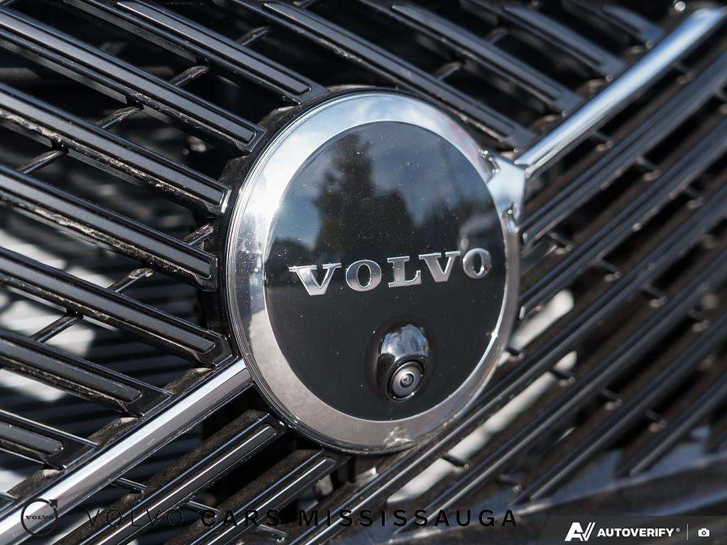 2026 Volvo XC90 T8 AWD Plus Dark Theme 7-Seater thumb 36