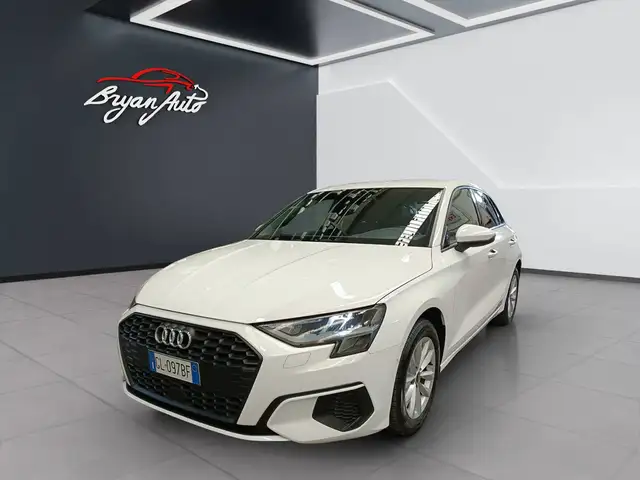 Audi A3 view 7