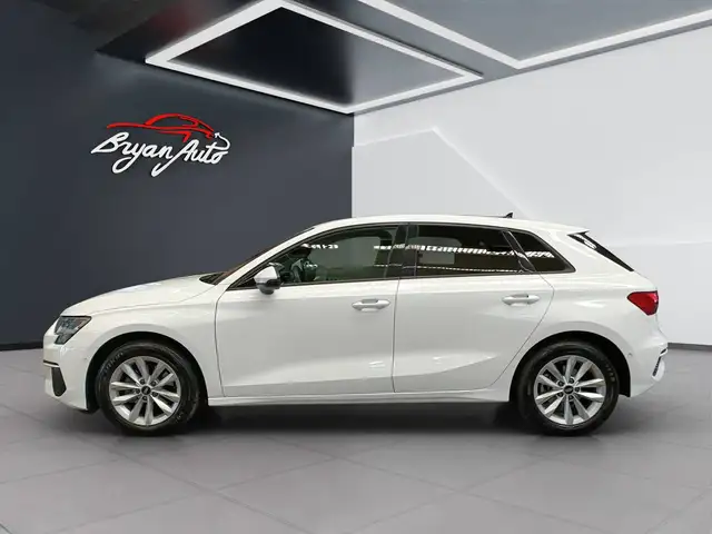 Audi A3 view 8
