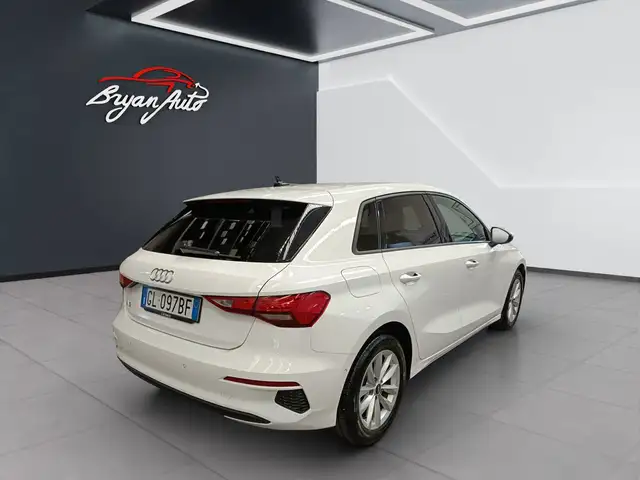 Audi A3 view 6