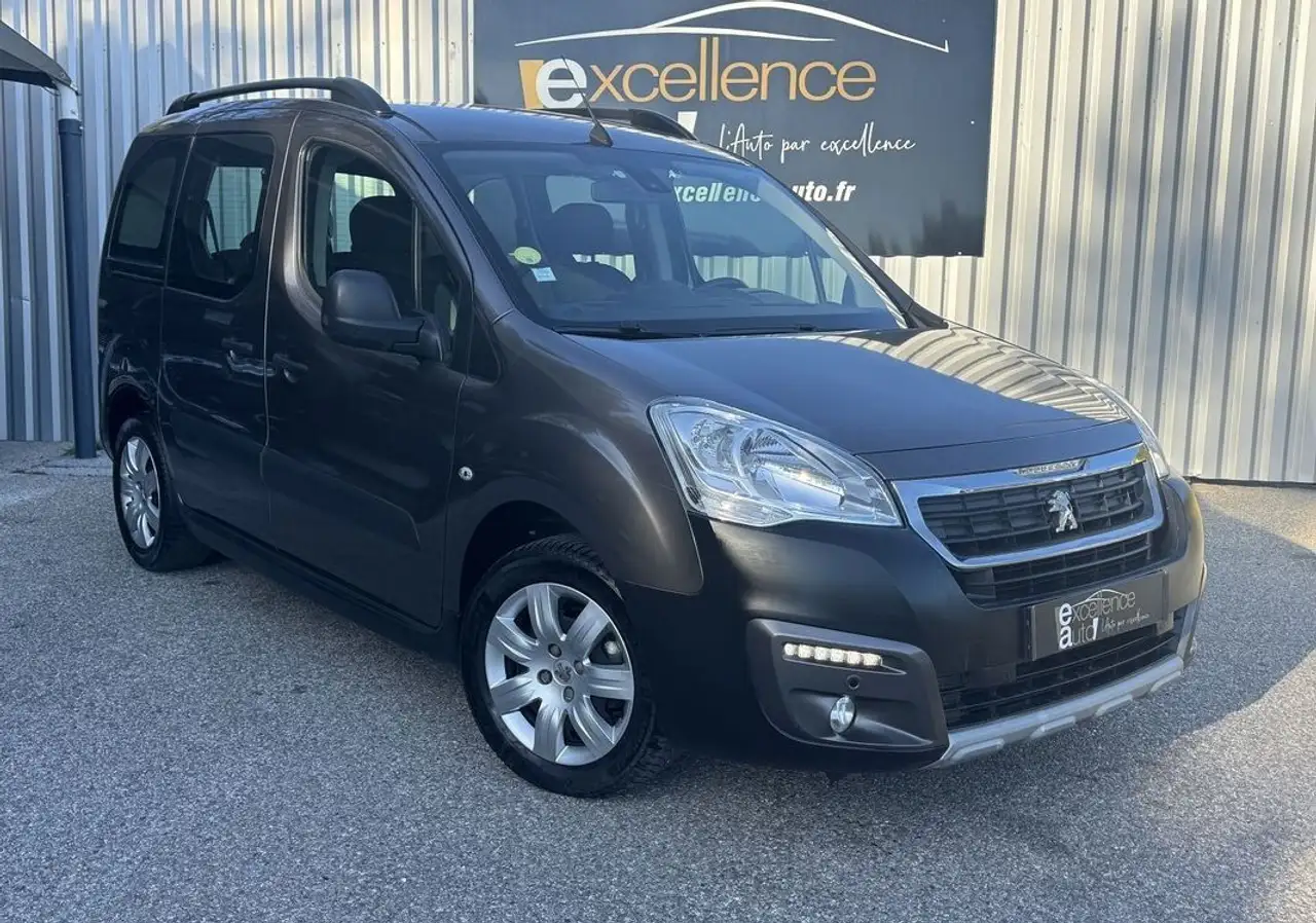 Peugeot Partner Tepee 1.6 BLUEHDI 120CH OUTDOOR S\u0026S