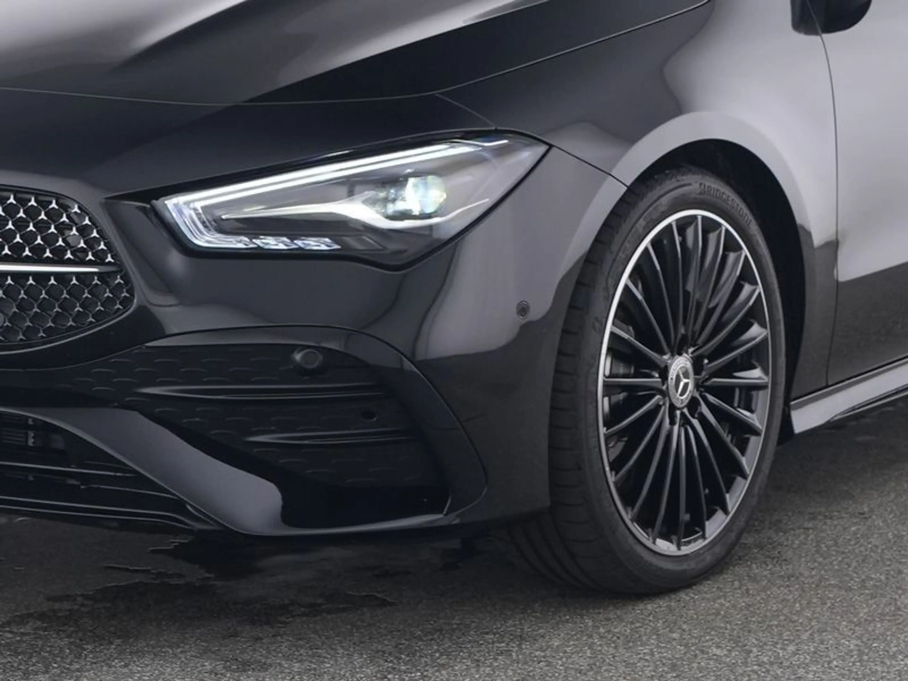 Mercedes-Benz CLA 200 AMG Premium Night Panorama Totwinkel 19" — photo 6