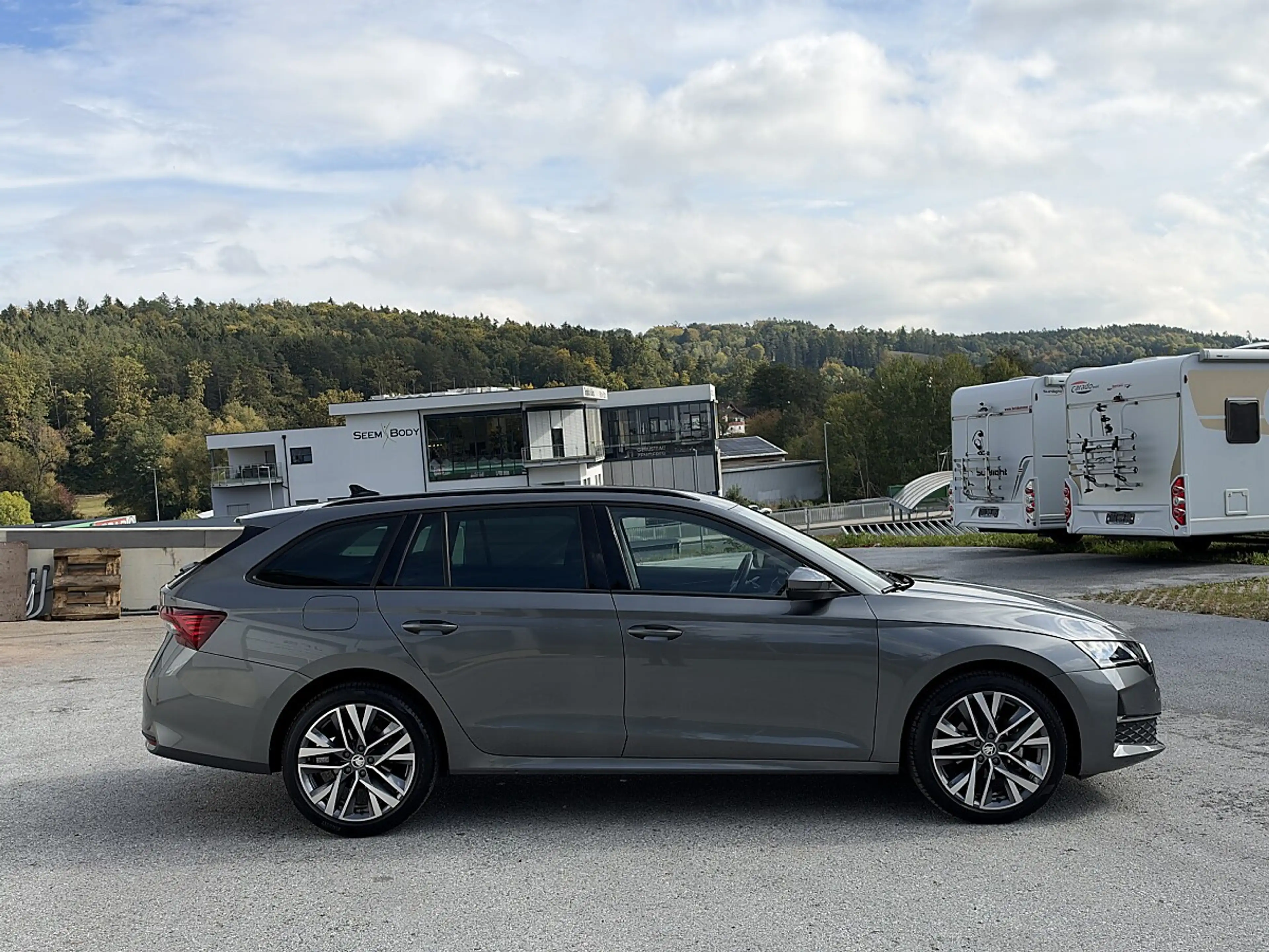 Skoda Octavia 2.0 TDI DPF Selection NEUES MODEL * Anhängerkup... — photo 5