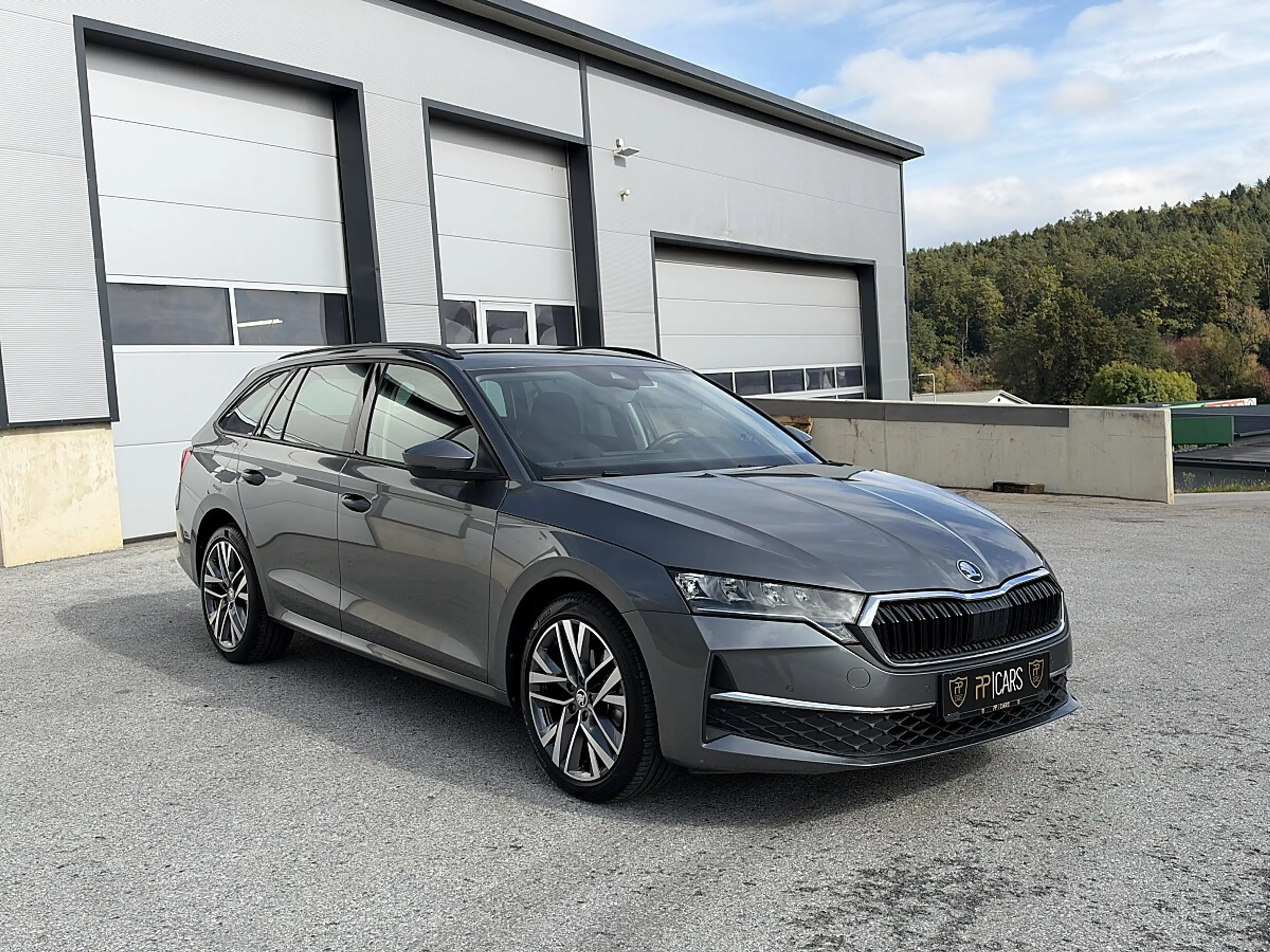 Skoda Octavia 2.0 TDI DPF Selection NEUES MODEL * Anhängerkup... — photo 4