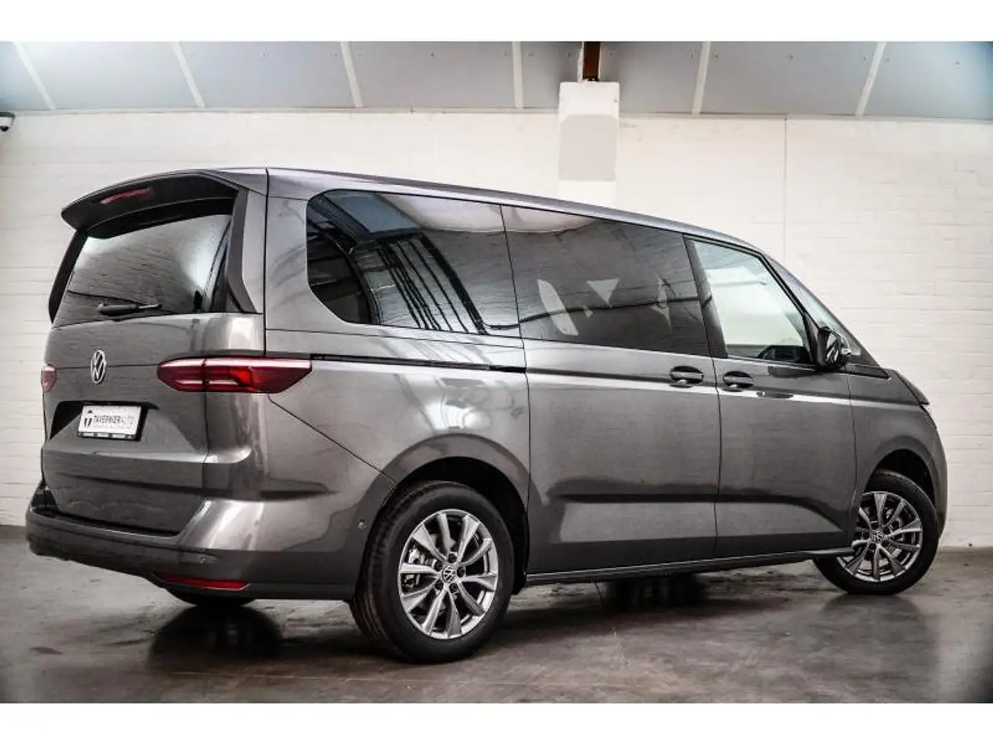 Volkswagen T7 Multivan Life Lange versie Grijs - 2