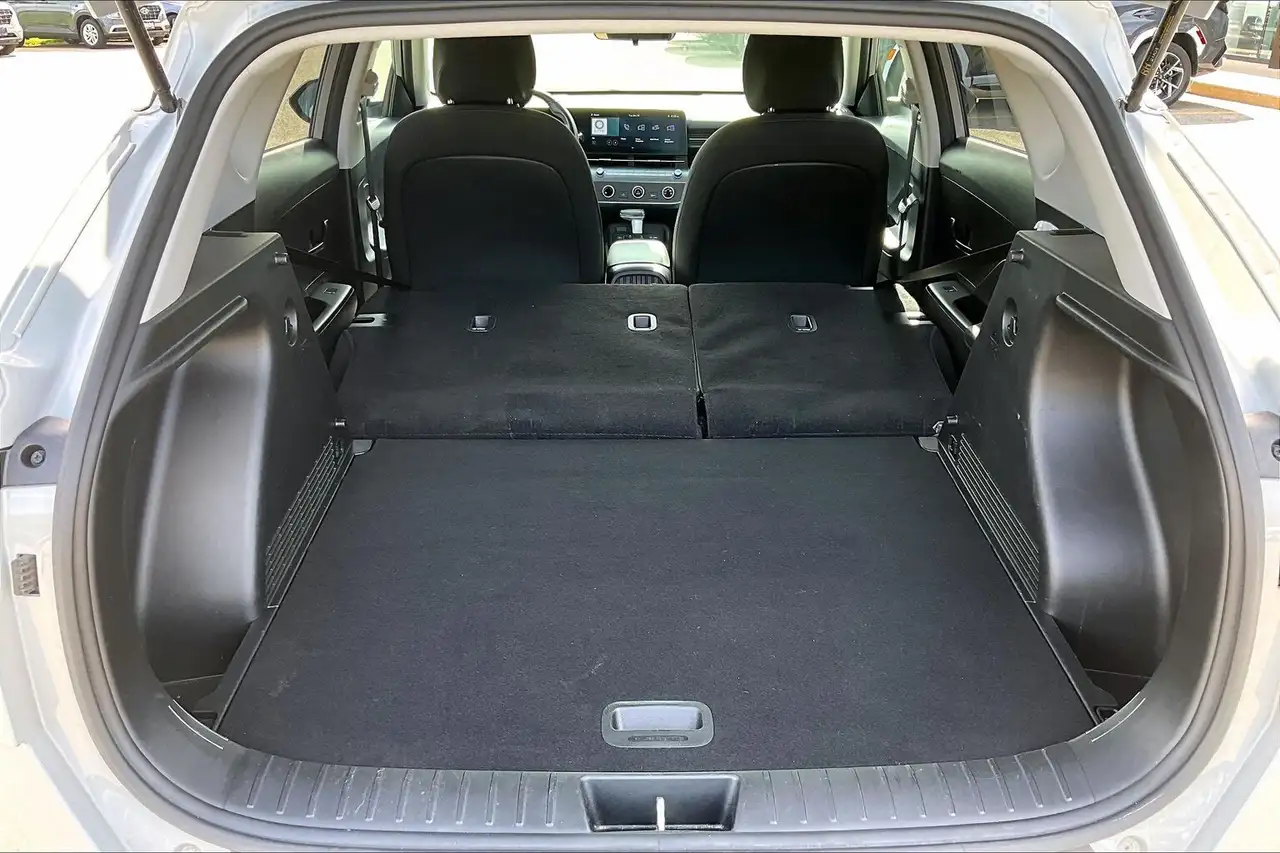 Hyundai KONA снимка Hyundai KONA