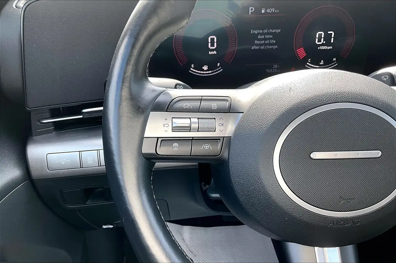 Hyundai KONA снимка Hyundai KONA