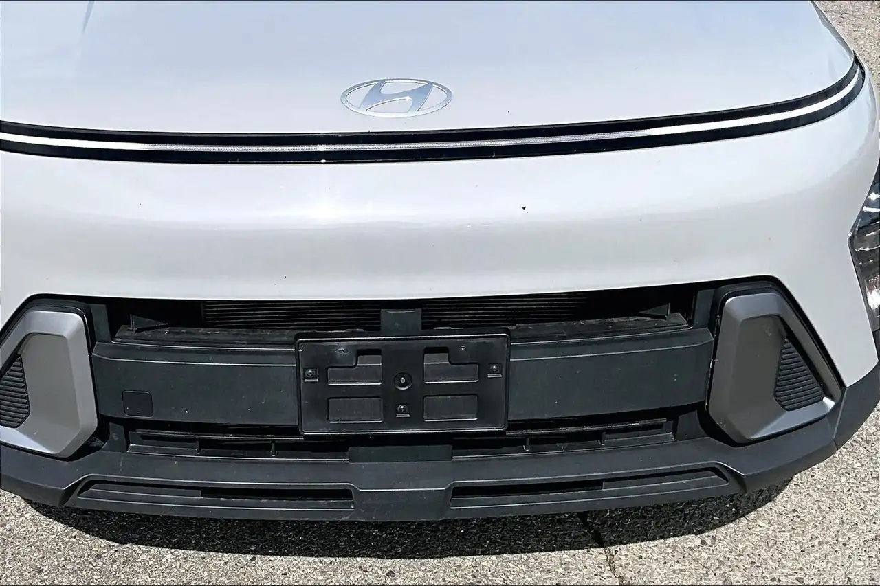 Hyundai KONA снимка Hyundai KONA