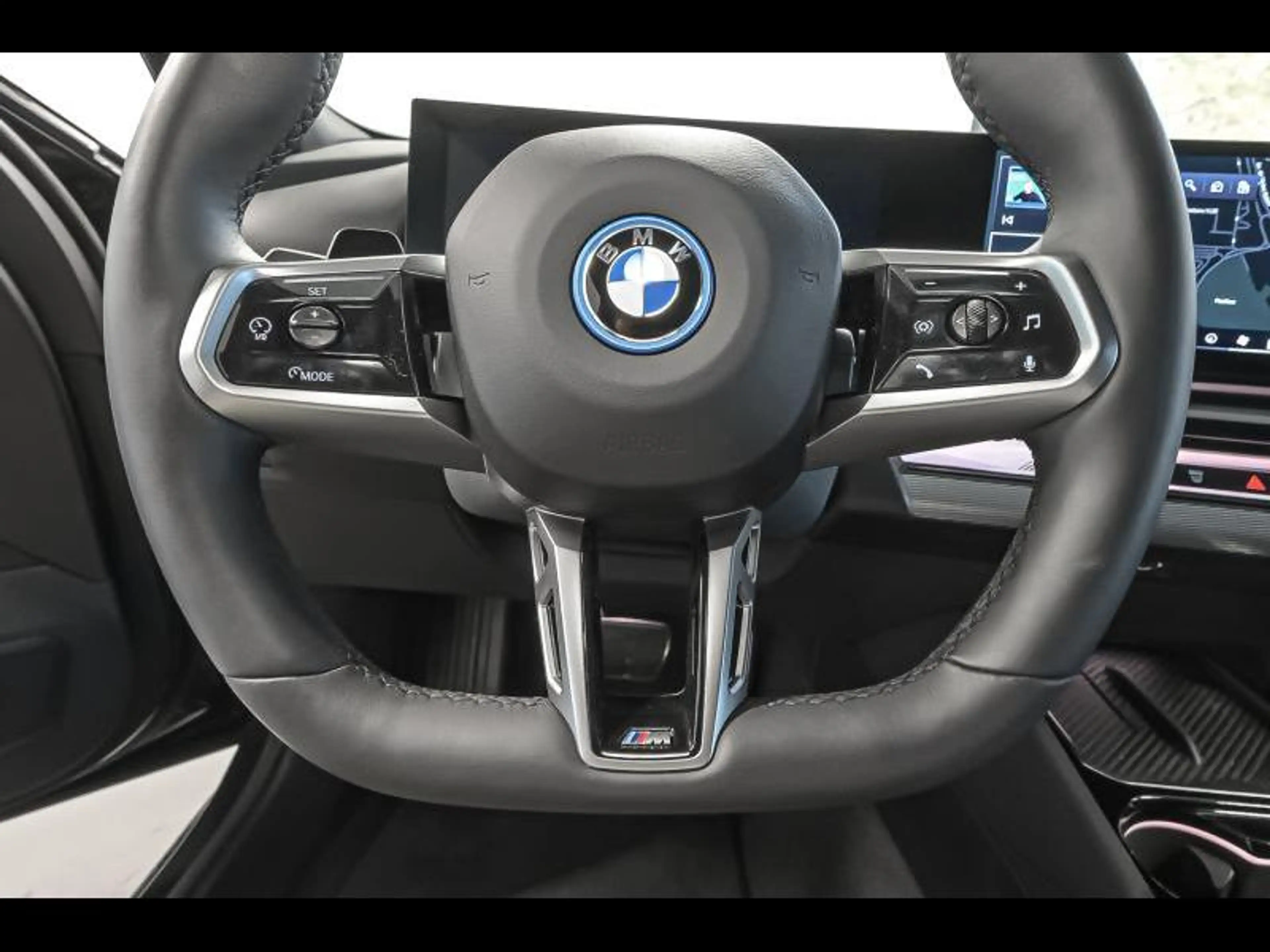 BMW i5 eDrive40|Msport|H&K|360Cam|Th|Dass+ — photo 7
