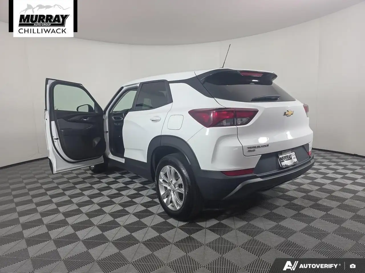 Chevrolet Trailblazer снимка Chevrolet Trailblazer