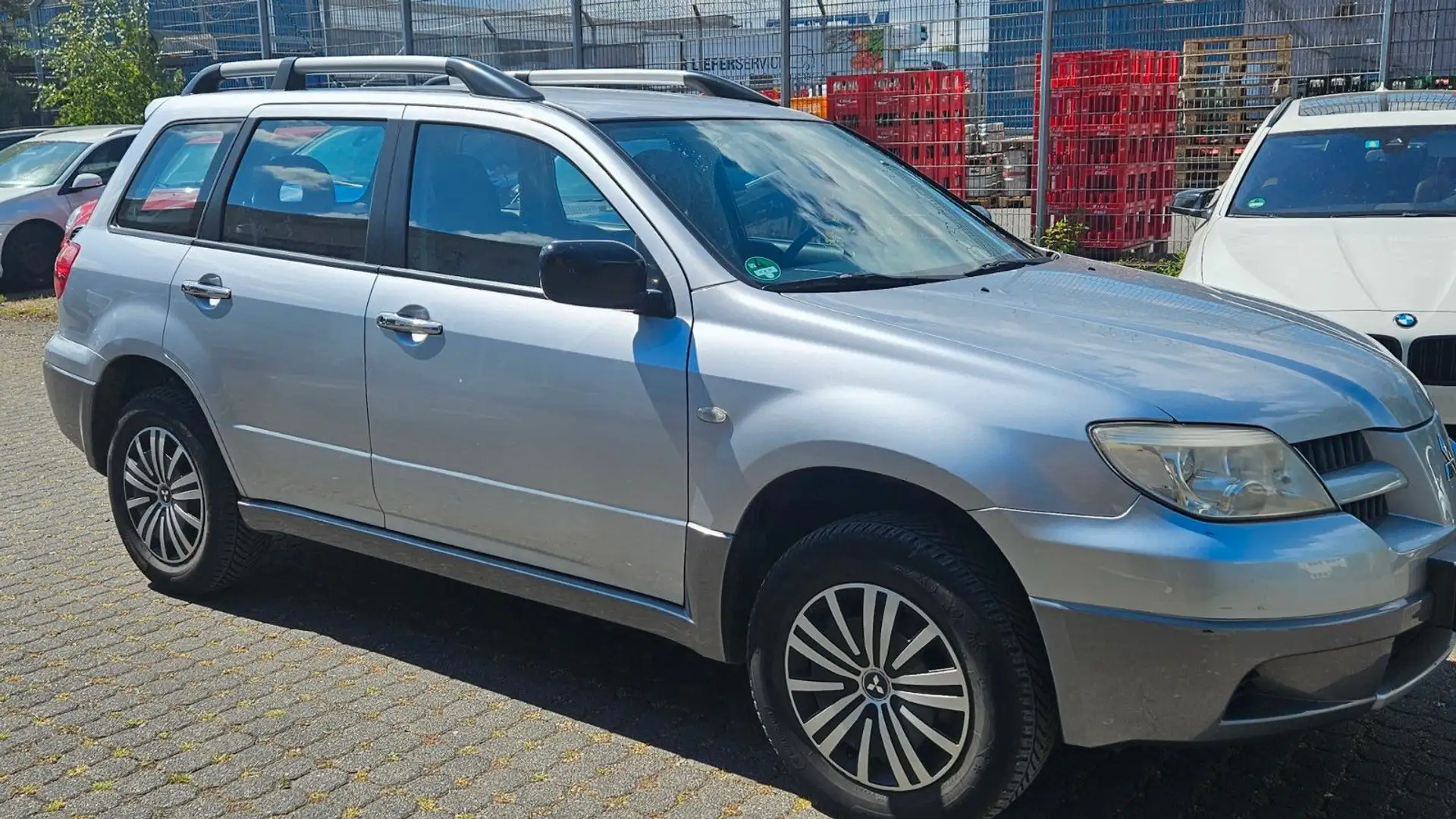Mitsubishi Outlander 2.0 Comfort Klimaanlage Plateado - 2