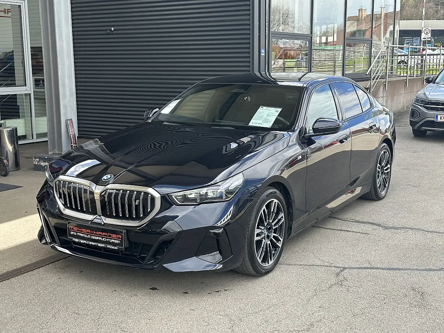 BMW i5 eDrive40 81,2kWh Schwarz - 1