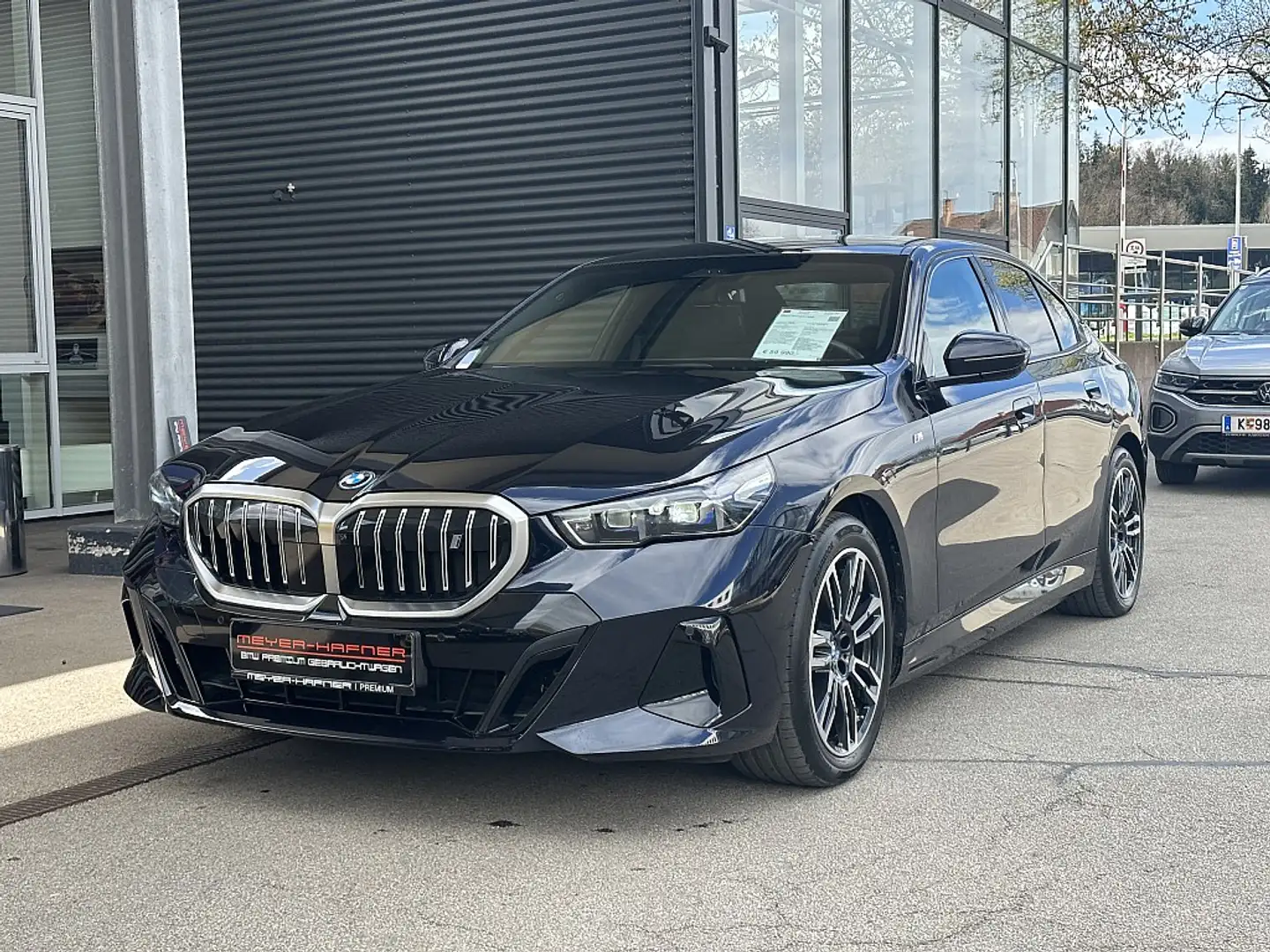 BMW i5 eDrive40 81,2kWh Schwarz - 2