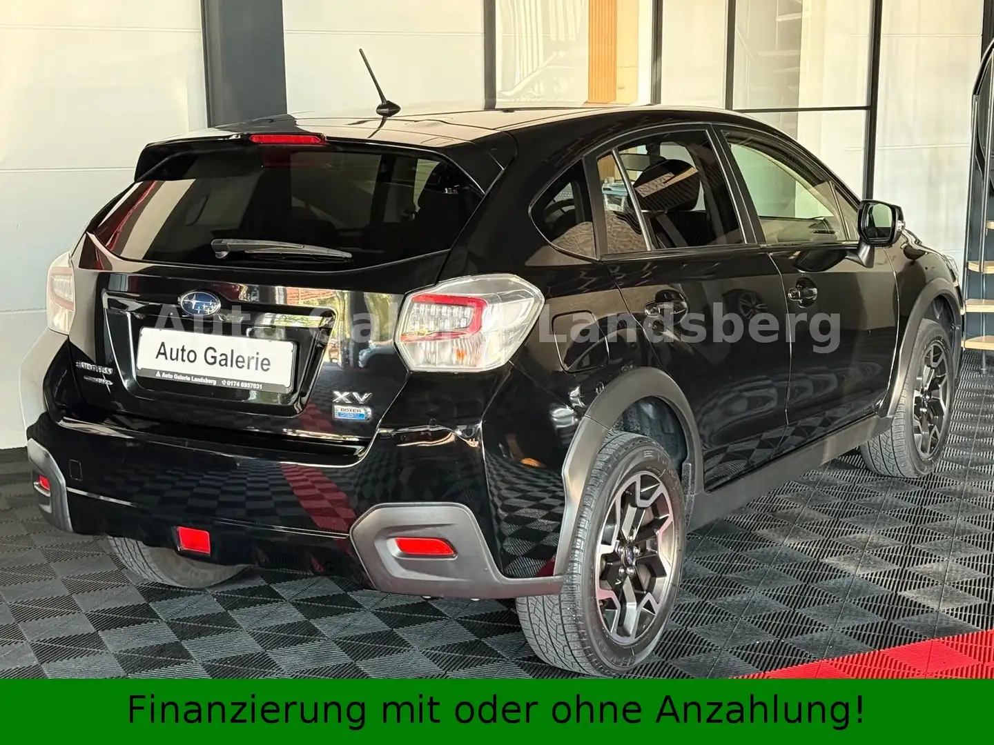 Subaru XV 2.0*4x4*Comfort*Xenon*Kamera*Tempomat*Carplay Schwarz - 2
