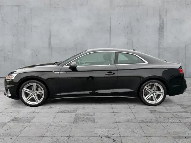 Audi A5 view 4