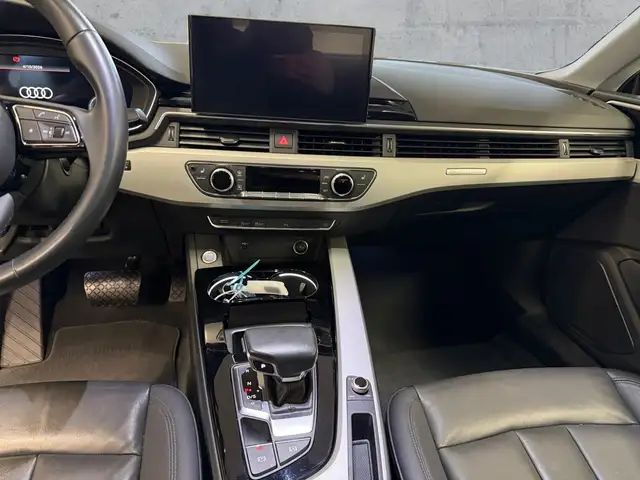 Audi A5 view 11