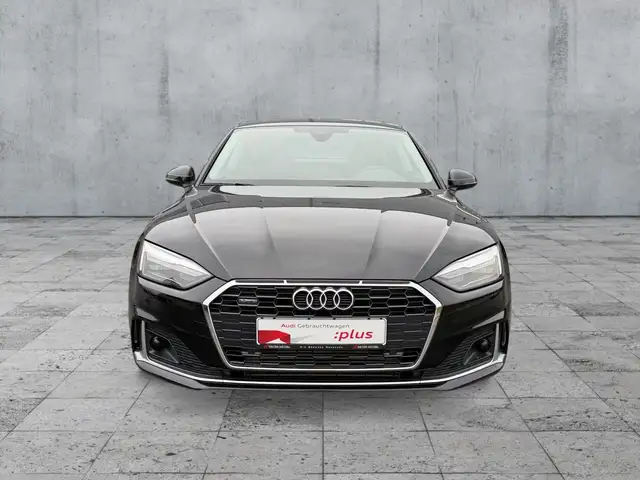 Audi A5 view 3