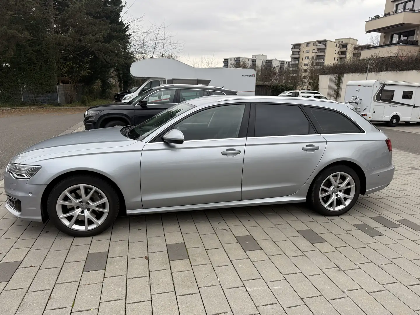 Audi A6 3.0 TDI 272 PS Euro6 Diesel quattro TÜV12.2026 Grau - 2