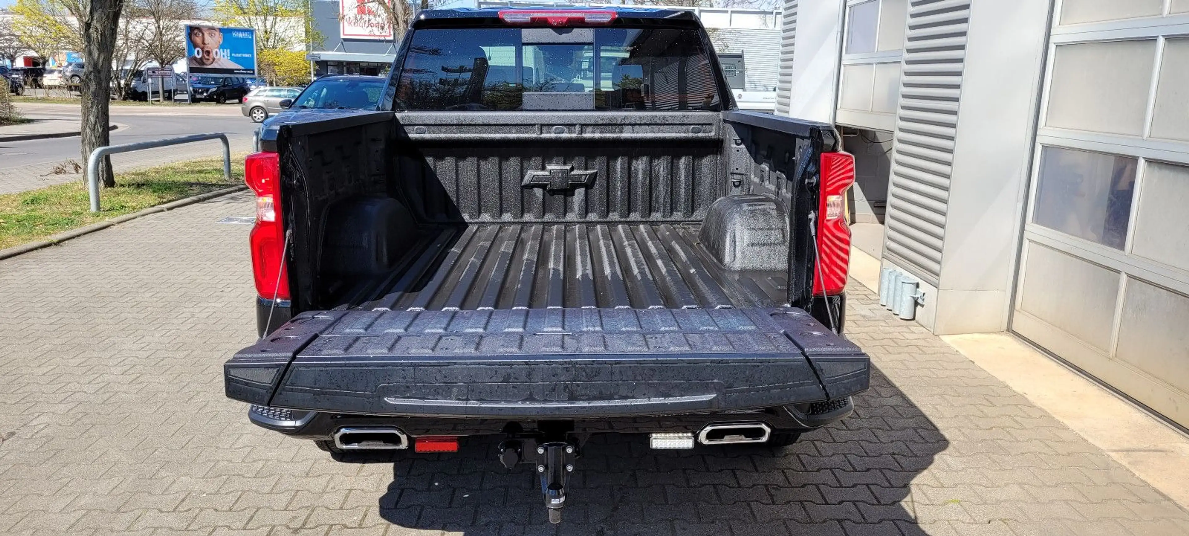 Chevrolet Silverado HIGH COUNTRY 6.2L V8 AWD — photo 5