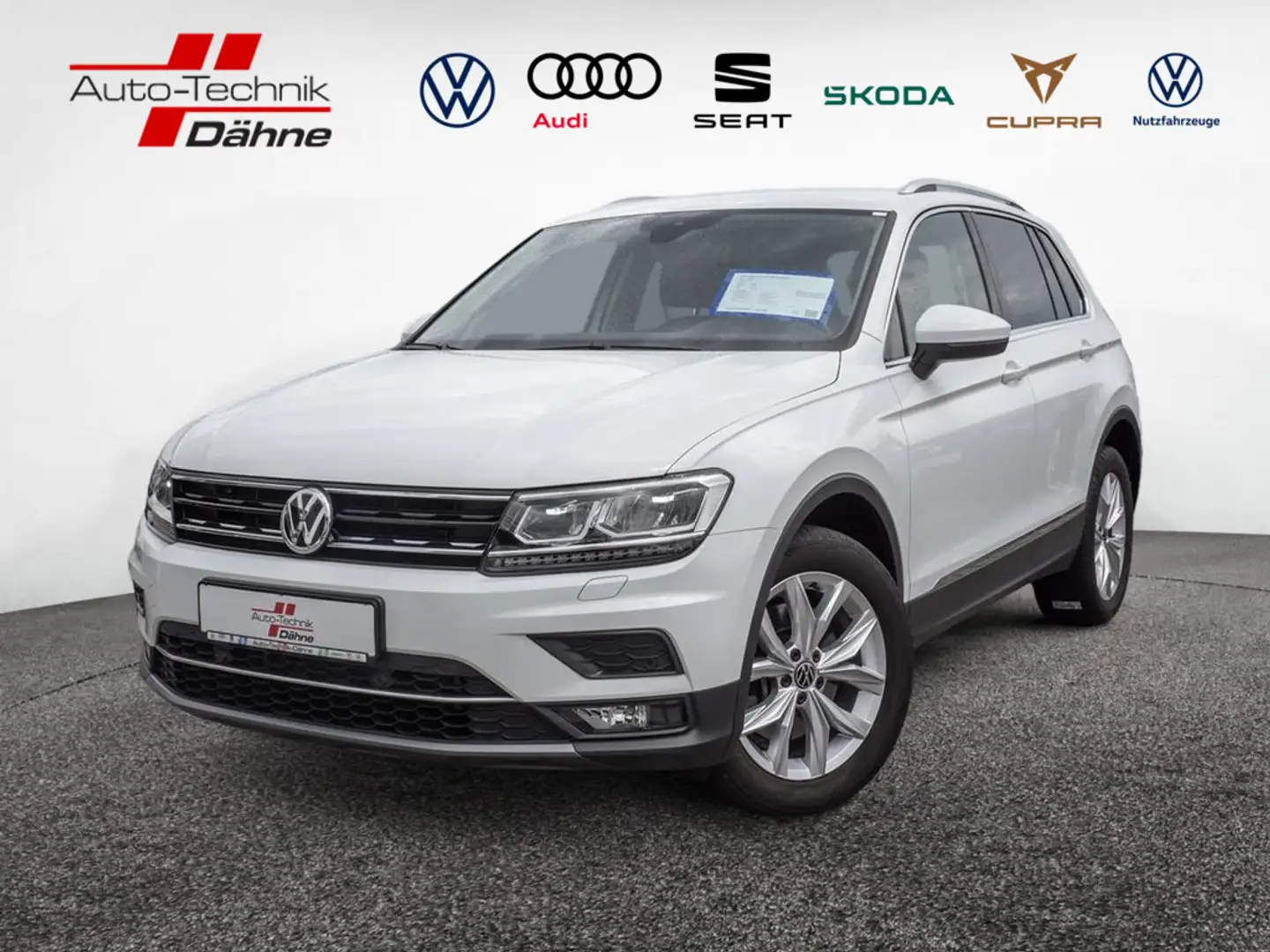 Volkswagen Tiguan 2.0 TSI Highline 4MOTION AHK ACC LED Weiß - 1